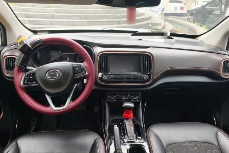 Used GAC Trumpchi GS3 2019 235T Automatic Elite Edition Center Console