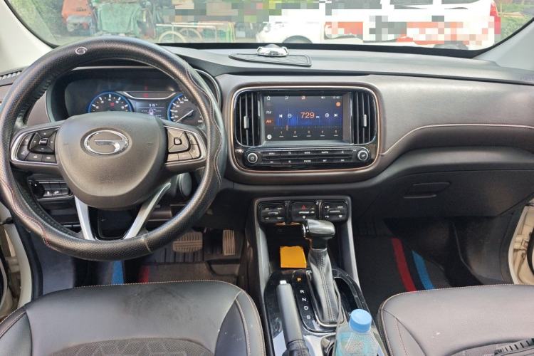 Used GAC Trumpchi GS3 2019 235T Automatic Elite Edition Center Console