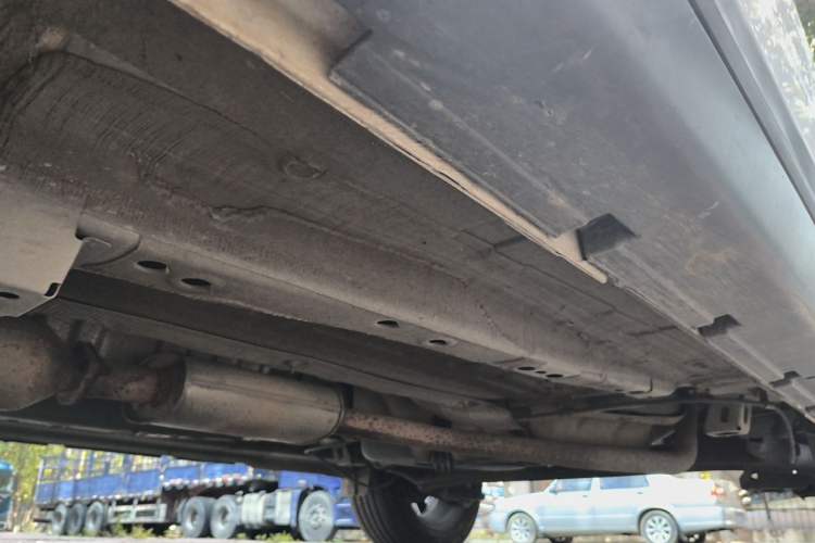Used GAC Trumpchi GS3 2019 235T Automatic Elite Edition Chassis Front Left