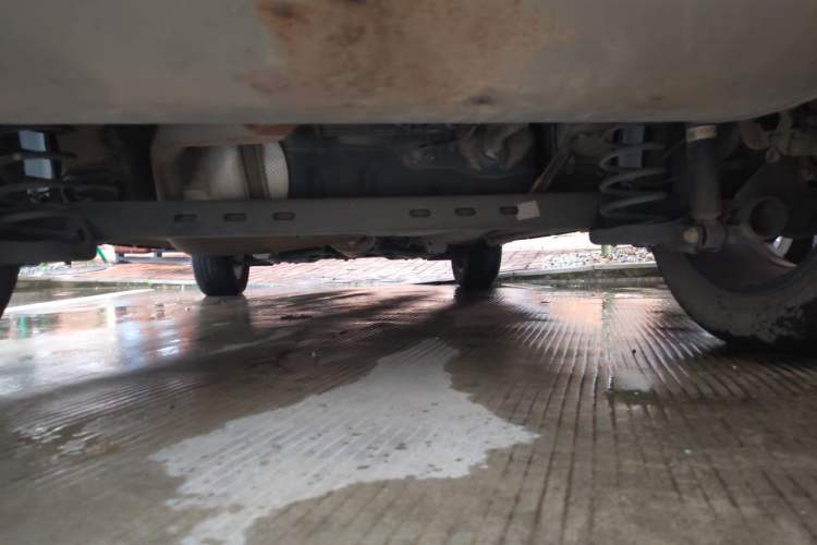 Used GAC Trumpchi GS3 2019 235T Automatic Elite Edition Chassis Rear