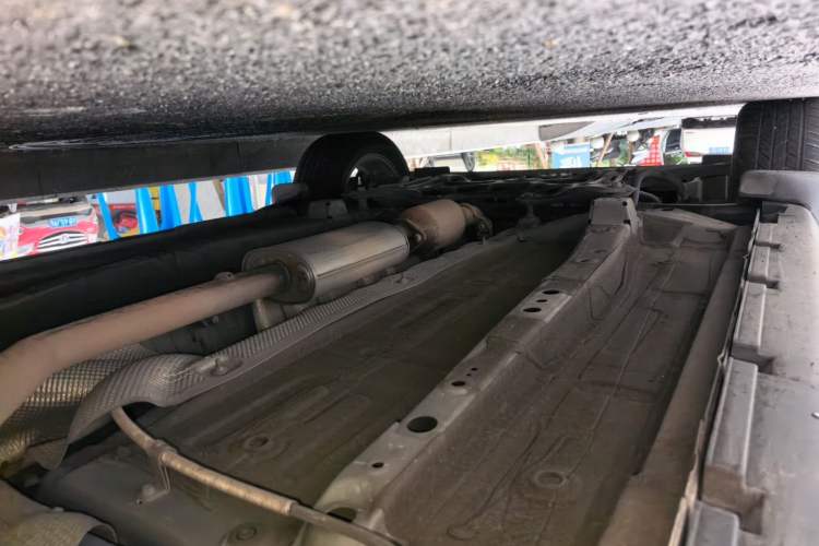 Used GAC Trumpchi GS3 2019 235T Manual Elite Edition Chassis Rear Left