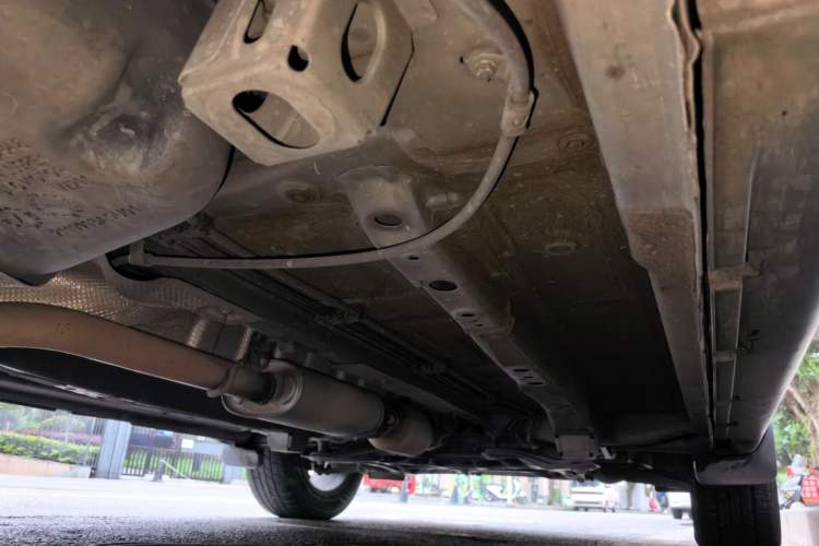 Used GAC Trumpchi GS3 2019 235T Manual Elite Edition Chassis Rear Right