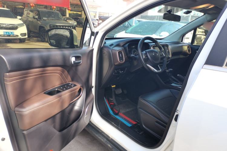 Used GAC Trumpchi GS3 2019 235T Automatic Elite Edition Driver Seat