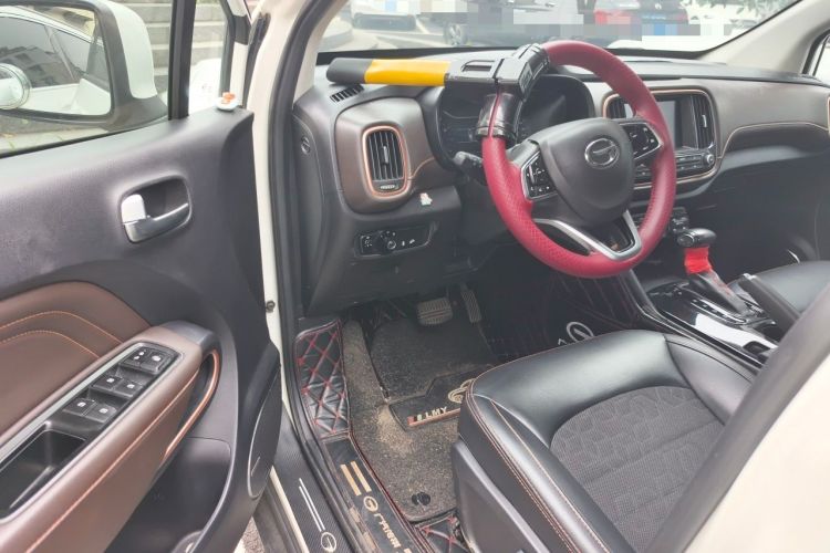 Used GAC Trumpchi GS3 2019 235T Automatic Elite Edition Driver Seat