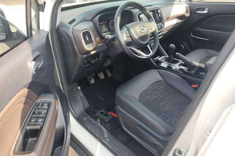 Used GAC Trumpchi GS3 2019 150N Manual Elite Edition Driver Seat