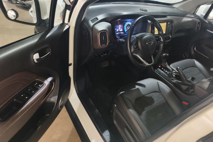 Used GAC Trumpchi GS3 2019 235T Automatic Elite Edition Driver Seat
