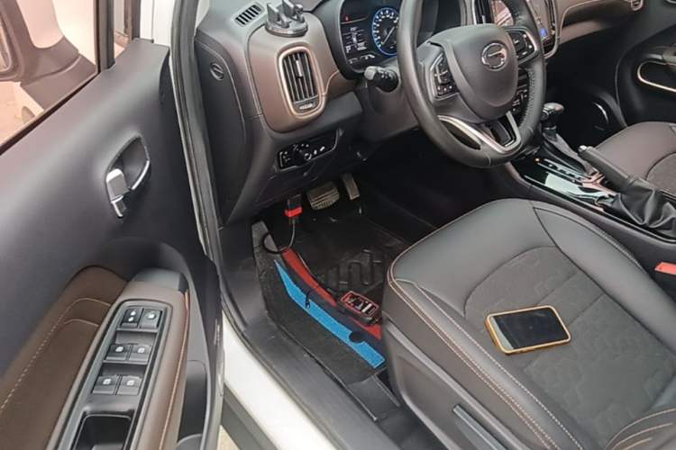 Used GAC Trumpchi GS3 2019 235T Automatic Elite Edition Driver Seat