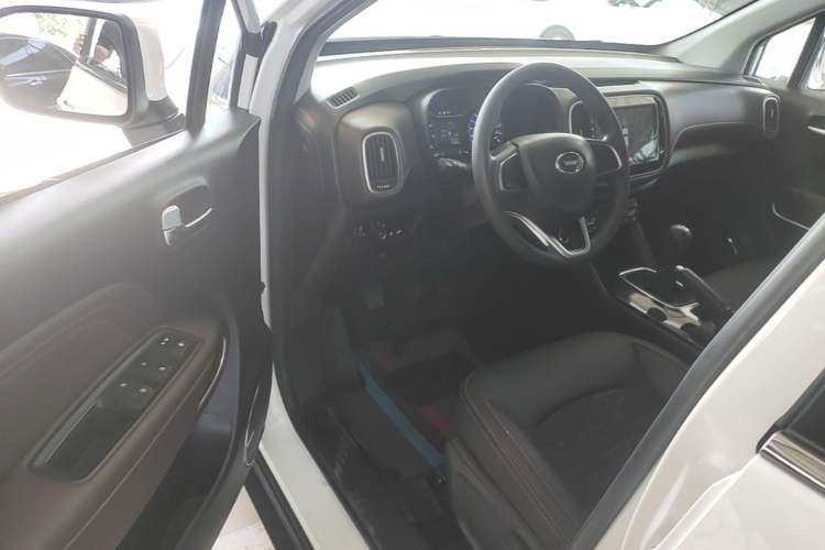 Used GAC Trumpchi GS3 2019 235T Manual Comfort Edition Driver Seat