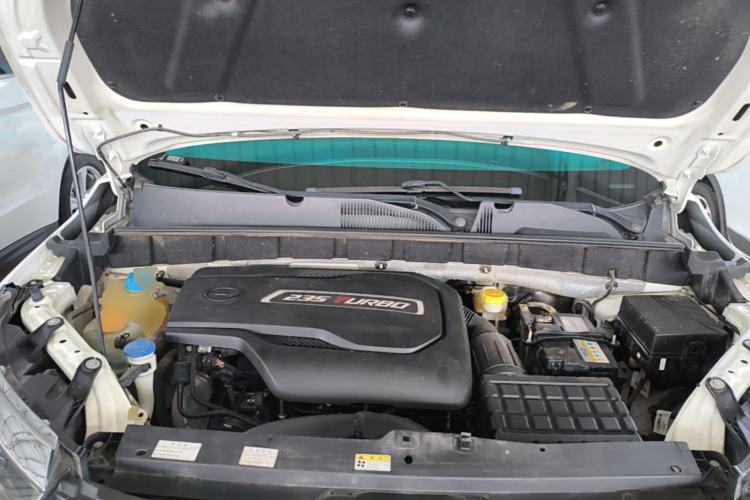 Used GAC Trumpchi GS3 2019 235T Automatic Luxury Edition Engine Bay