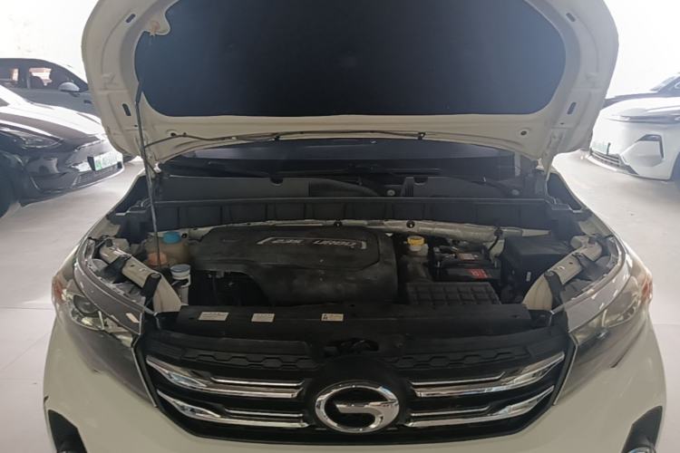 Used GAC Trumpchi GS3 2019 235T Automatic Elite Edition Engine Bay