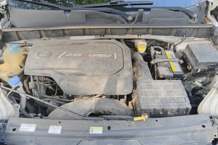 Used GAC Trumpchi GS3 2019 235T Automatic Elite Edition Engine Bay