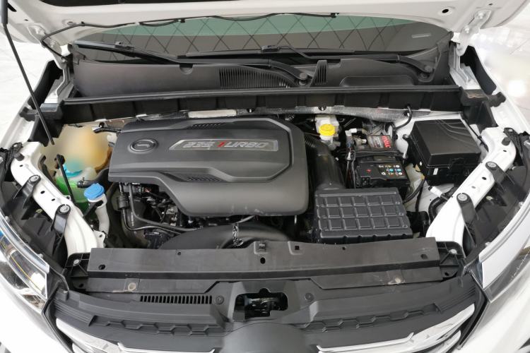 Used GAC Trumpchi GS3 2019 235T Automatic Elite Edition Engine Bay