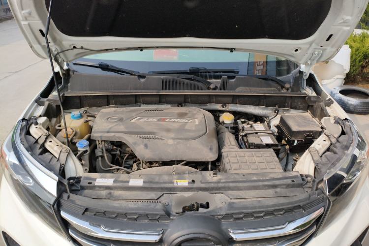 Used GAC Trumpchi GS3 2019 235T Manual Elite Edition Engine Bay