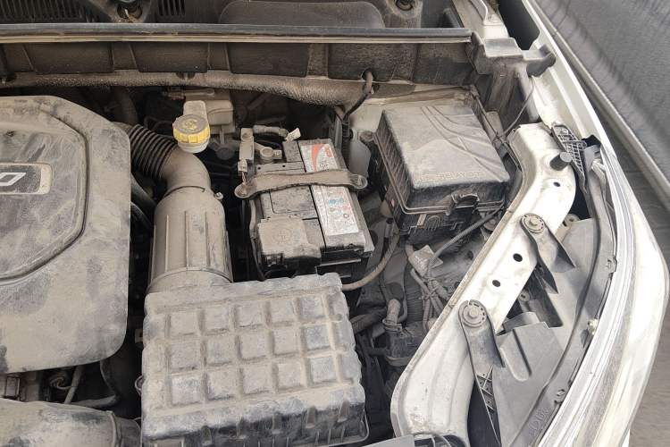 Used GAC Trumpchi GS3 2019 235T Automatic Elite Edition Engine Bay Left