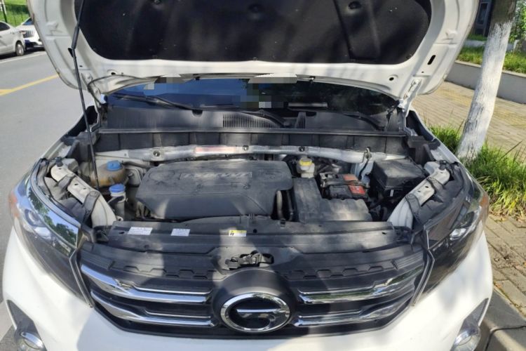 Used GAC Trumpchi GS3 2019 150N Automatic Elite Edition Engine Bay