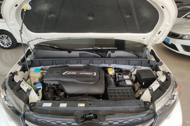 Used GAC Trumpchi GS3 2019 235T Automatic Elite Edition Engine Bay