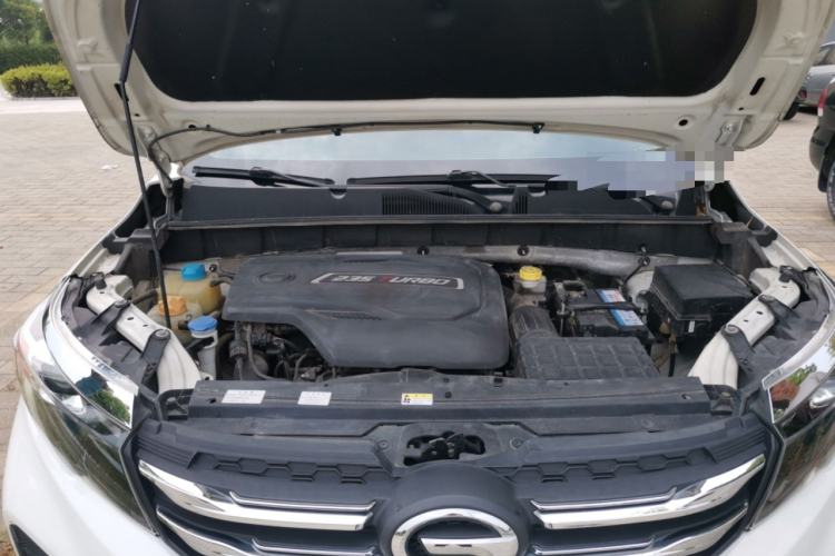 Used GAC Trumpchi GS3 2019 235T Automatic Elite Edition Engine Bay