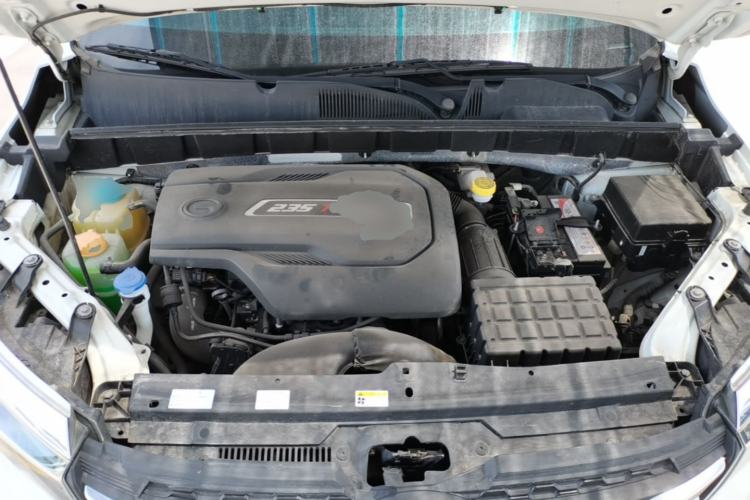 Used GAC Trumpchi GS3 2019 235T Automatic Elite Edition Engine Bay