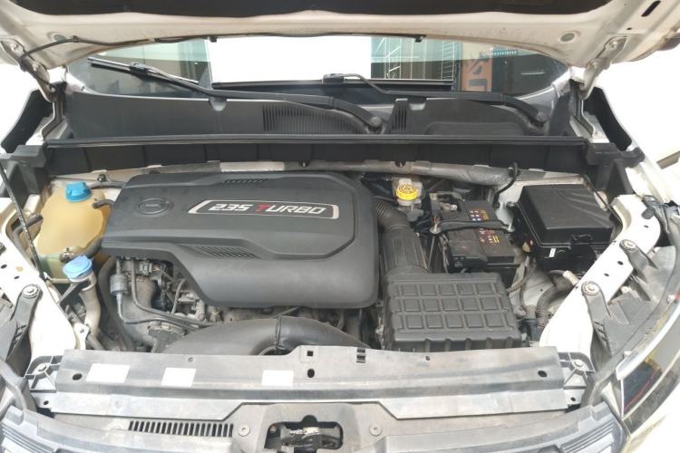 Used GAC Trumpchi GS3 2019 235T Automatic Elite Edition Engine Bay