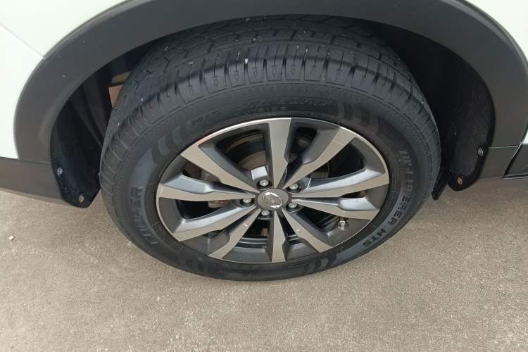 Used GAC Trumpchi GS3 2019 235T Automatic Elite Edition Exterior 3