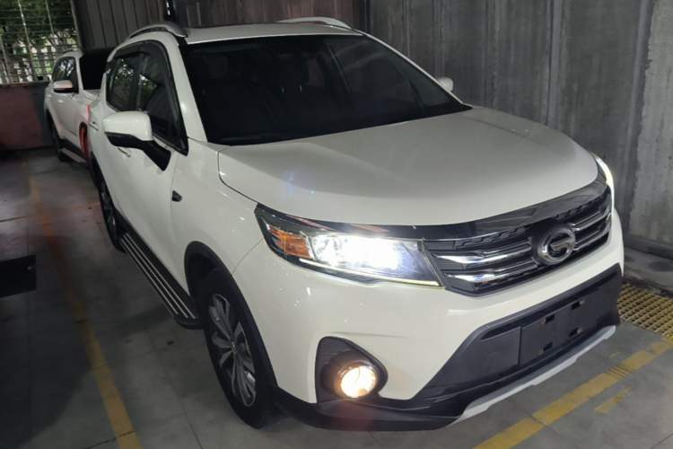 Used GAC Trumpchi GS3 2019 235T Automatic Elite Edition Front Right 45 Deg