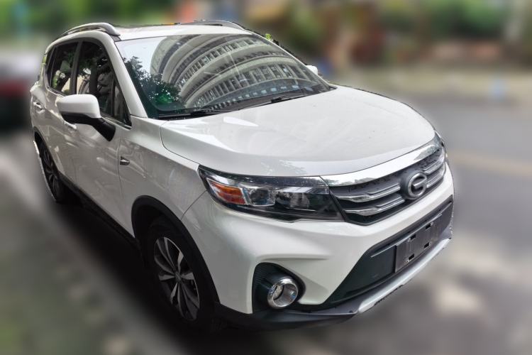 Used GAC Trumpchi GS3 2019 235T Manual Elite Edition Front Right 45 Deg