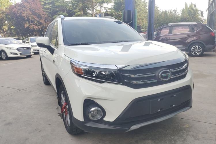 Used GAC Trumpchi GS3 2019 235T Manual Elite Edition Front Right 45 Deg