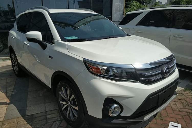 Used GAC Trumpchi GS3 2019 235T Automatic Elite Edition Front Right 45 Deg