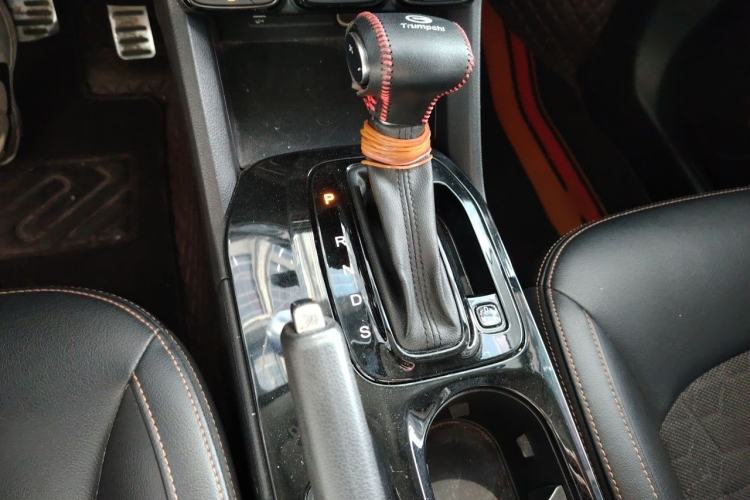 Used GAC Trumpchi GS3 2019 235T Automatic Elite Edition Gear Lever