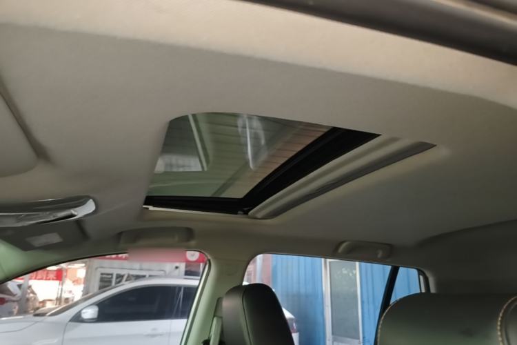 Used GAC Trumpchi GS3 2019 235T Automatic Elite Edition Headliner