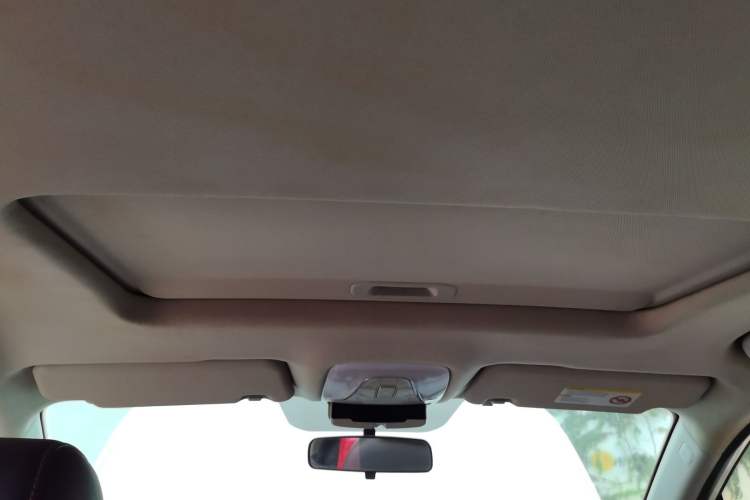 Used GAC Trumpchi GS3 2019 235T Automatic Elite Edition Headliner