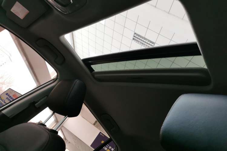 Used GAC Trumpchi GS3 2019 235T Automatic Elite Edition Headliner