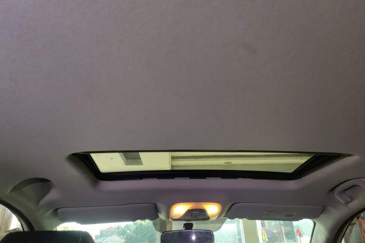 Used GAC Trumpchi GS3 2019 235T Automatic Elite Edition Headliner