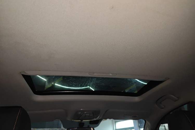 Used GAC Trumpchi GS3 2019 235T Automatic Elite Edition Headliner