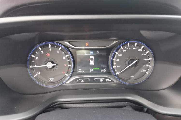 Used GAC Trumpchi GS3 2019 235T Automatic Luxury Edition Instrument Cluster