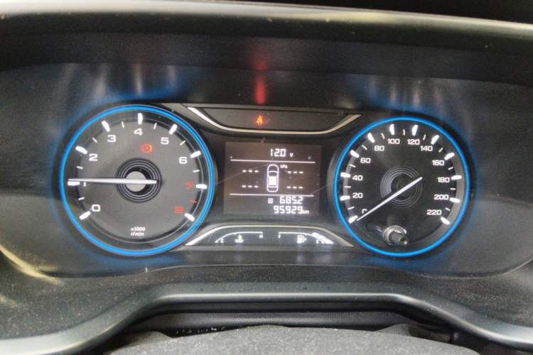 Used GAC Trumpchi GS3 2019 235T Manual Comfort Edition Instrument Cluster