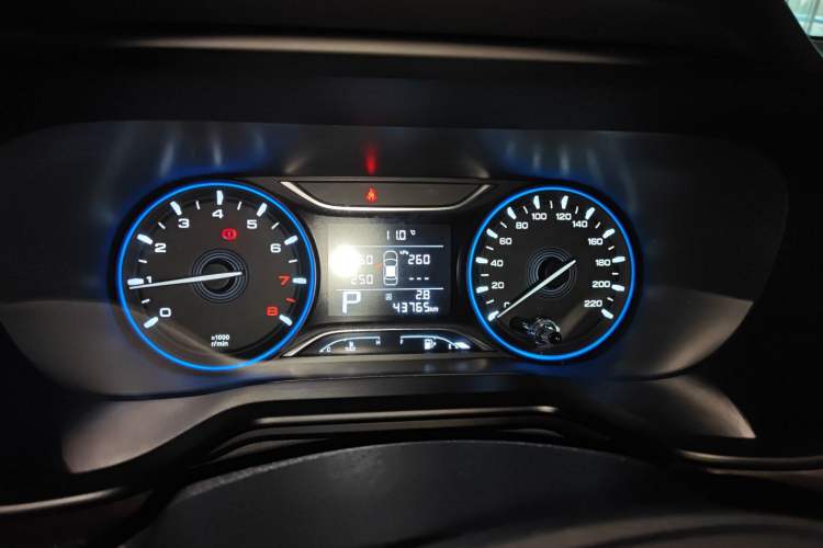 Used GAC Trumpchi GS3 2019 235T Automatic Elite Edition Instrument Cluster