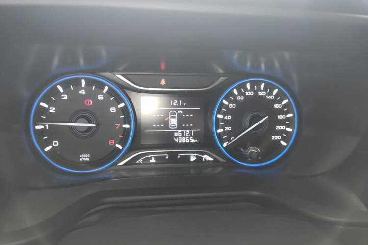 Used GAC Trumpchi GS3 2019 235T Manual Comfort Edition Instrument Cluster
