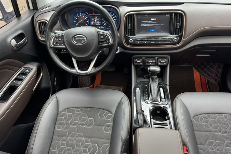Used GAC Trumpchi GS3 2019 235T Automatic Elite Edition Interior 1