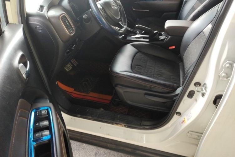 Used GAC Trumpchi GS3 2019 235T Automatic Elite Edition Interior 3