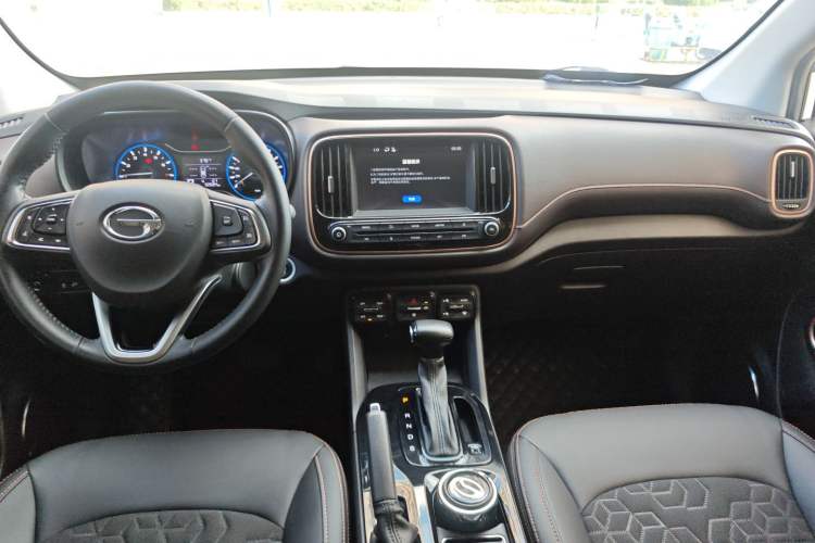Used GAC Trumpchi GS3 2019 235T Automatic Elite Edition Interior 3