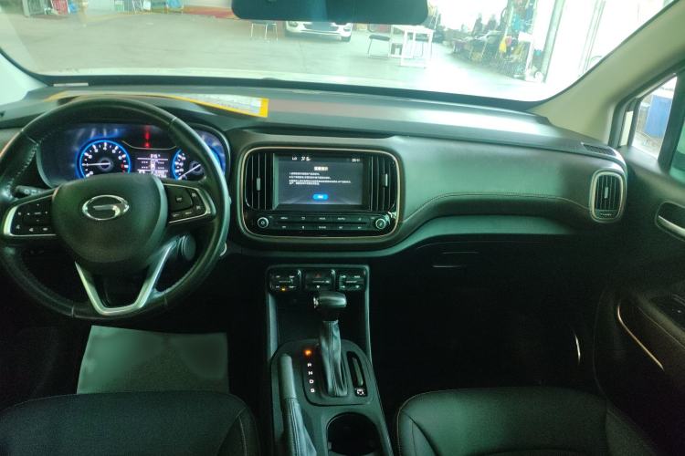 Used GAC Trumpchi GS3 2019 235T Automatic Elite Edition Interior 3