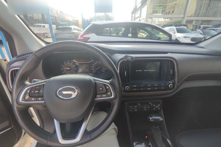 Used GAC Trumpchi GS3 2019 235T Automatic Elite Edition Interior 3
