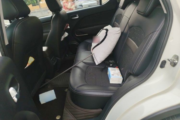 Used GAC Trumpchi GS3 2019 235T Automatic Elite Edition Interior 4