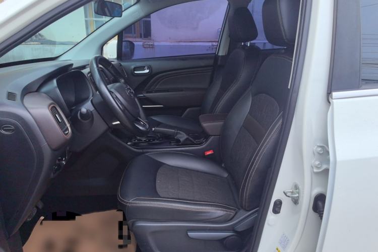 Used GAC Trumpchi GS3 2019 235T Automatic Elite Edition Interior 4
