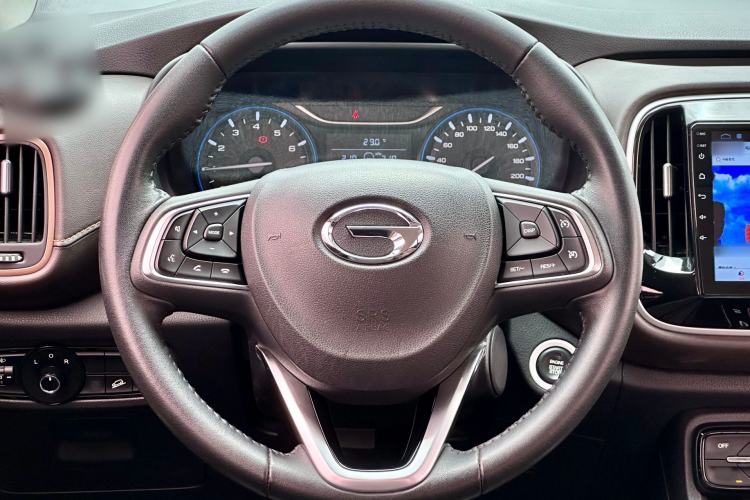 Used GAC Trumpchi GS3 2019 235T Automatic Elite Edition Interior 4