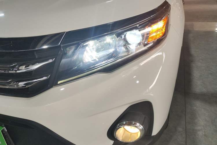 Used GAC Trumpchi GS3 2019 150N Automatic Elite Edition Left Front Headlight