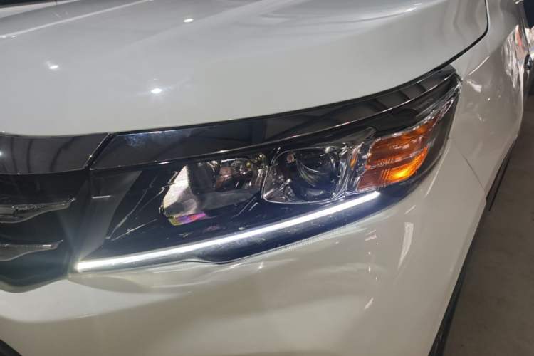Used GAC Trumpchi GS3 2019 235T Automatic Elite Edition Left Front Headlight