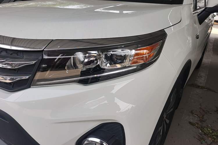 Used GAC Trumpchi GS3 2019 235T Automatic Elite Edition Left Front Headlight