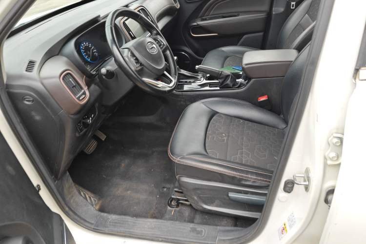Used GAC Trumpchi GS3 2019 235T Automatic Elite Edition Left Front Seat